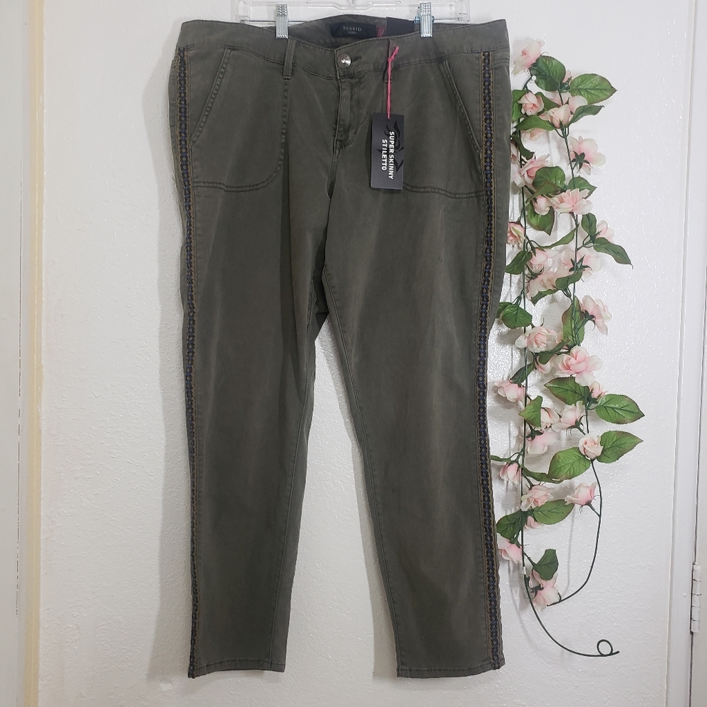 Torrid denim skinny fat women size 20 green  jeans
